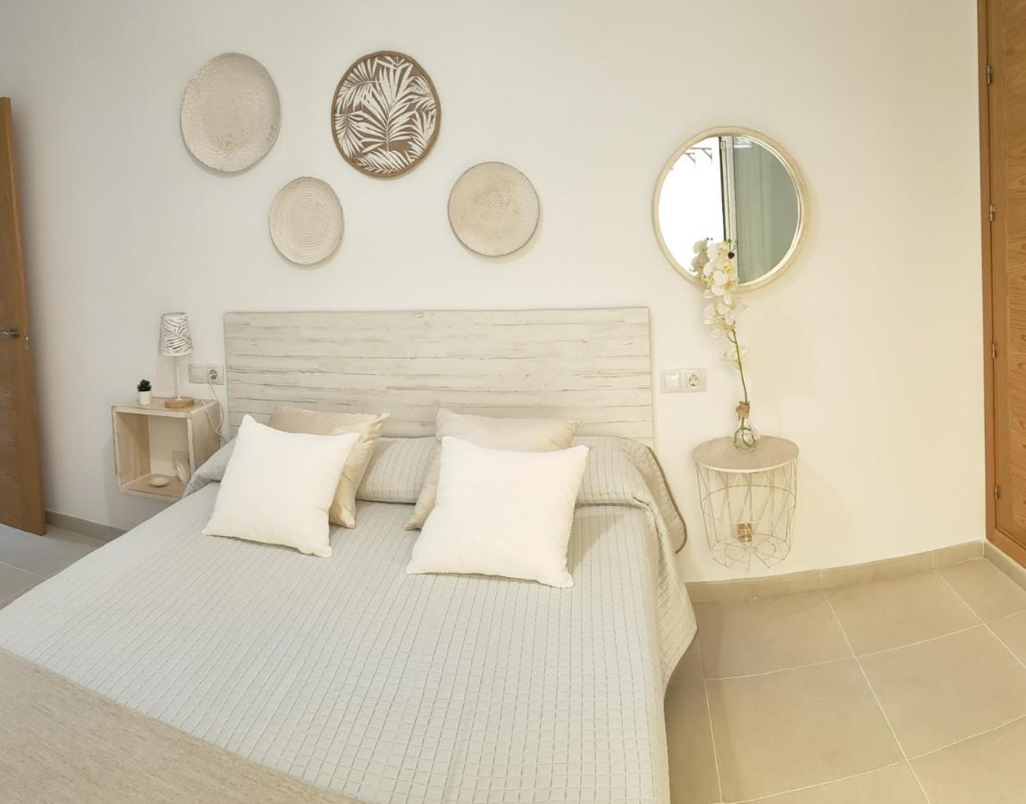 Relax Chiclana-Aparcamiento Privado-Tv Cable-Wifiplus-Aire Acond-Incluido Chiclana de la Frontera Eksteriør bilde