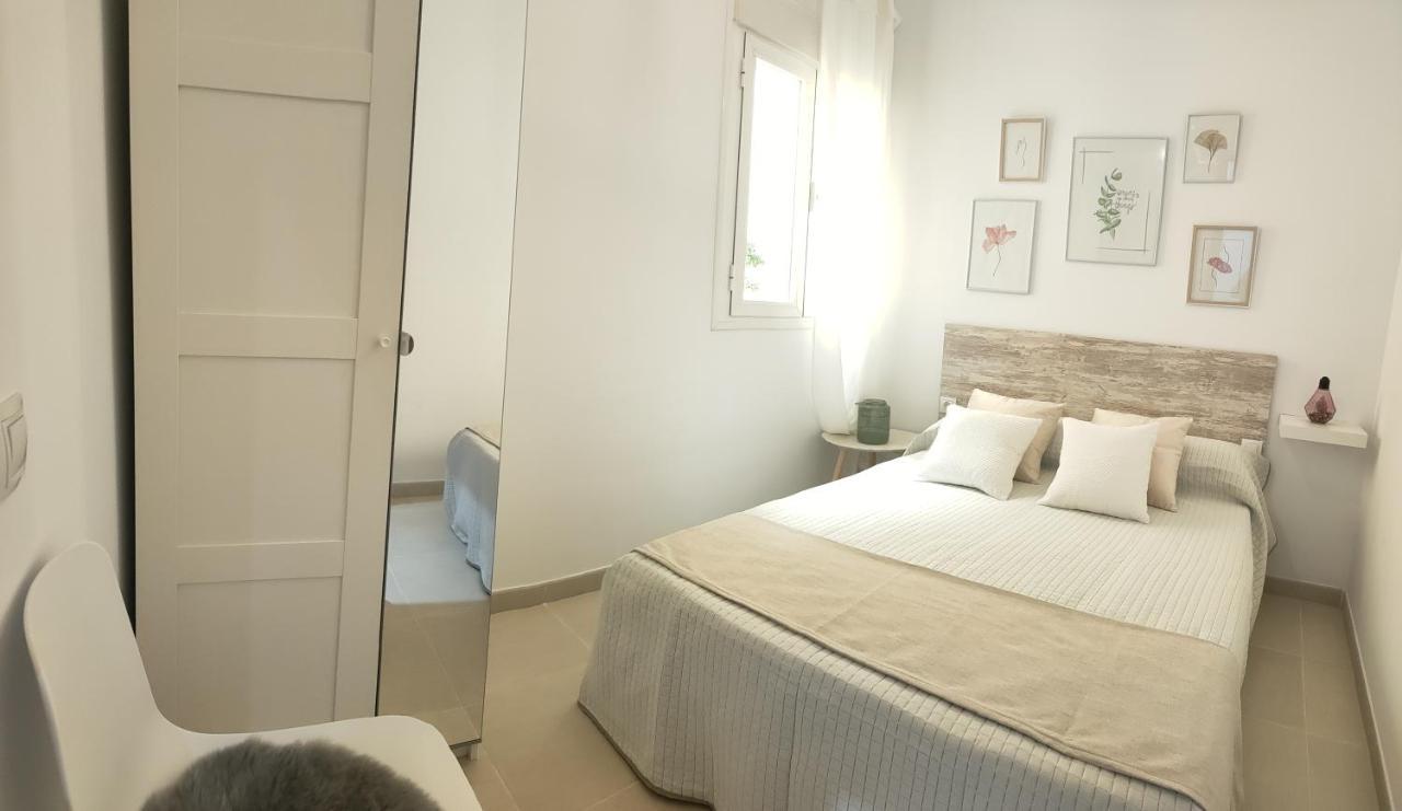 Relax Chiclana-Aparcamiento Privado-Tv Cable-Wifiplus-Aire Acond-Incluido Chiclana de la Frontera Eksteriør bilde